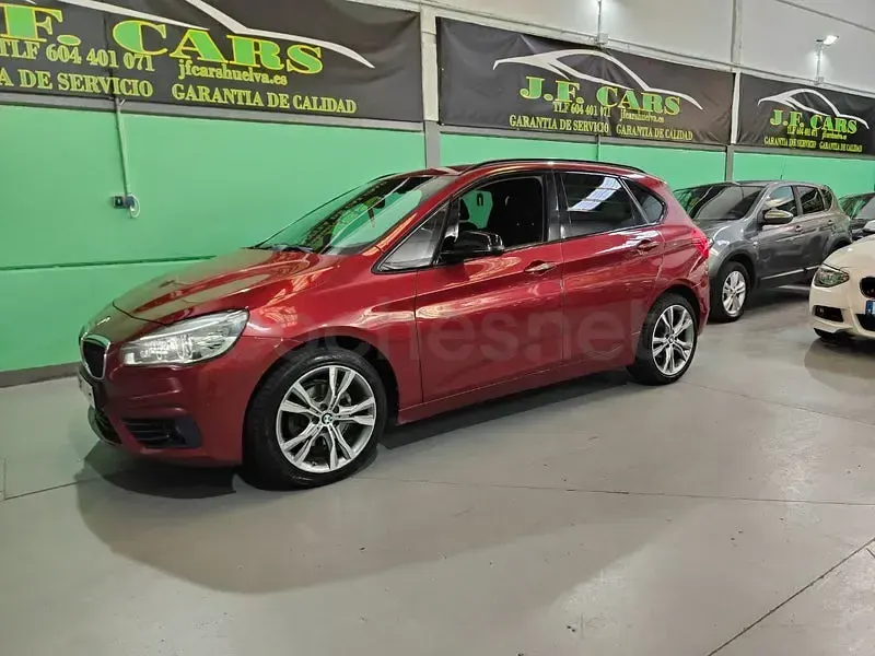 Usado BMW 218 150 CV (110 kW) 2016 Granate Familiar