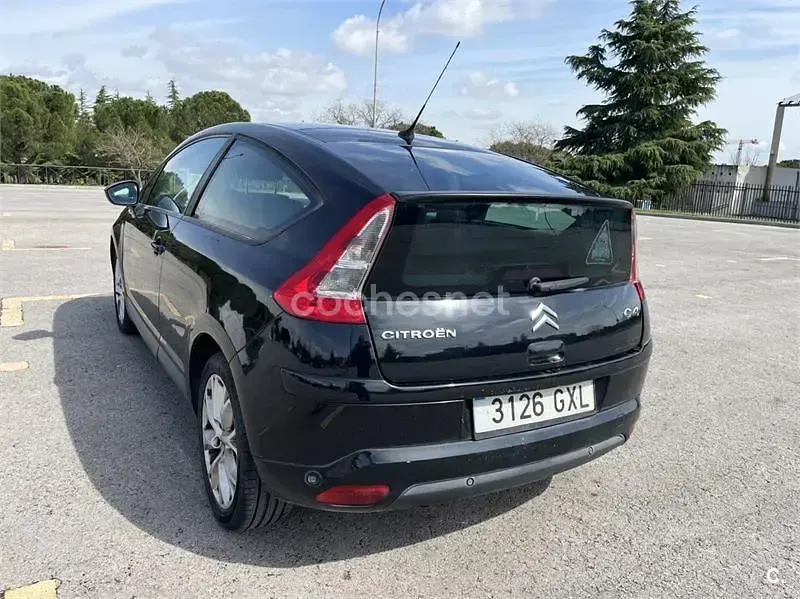 Usado Citroën C4 90 CV (66 kW) 2010 Negro Berlina