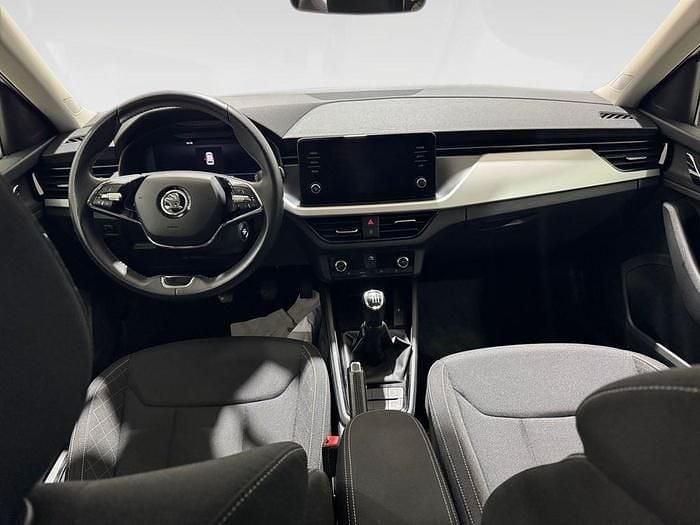 Usado Skoda Kamiq Ambition 150 CV (110 kW) 2023 Blanco SUV