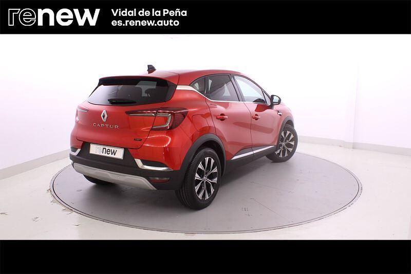 Usado Renault Captur Techno 145 CV (106 kW) 2023 Rojo SUV