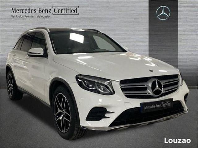 Usado Mercedes GLC220 AMG line 170 CV (125 kW) 2019 Blanco SUV