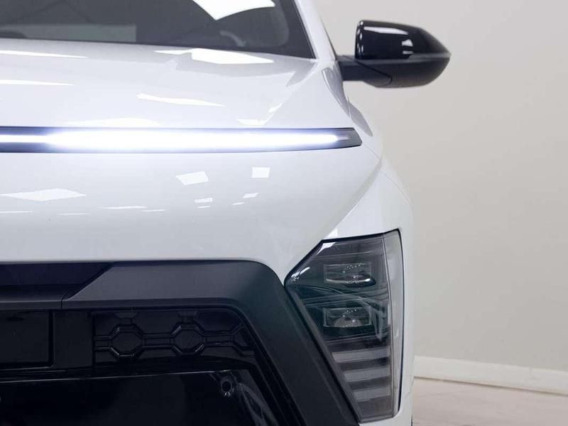 Usado Hyundai Kona N Line 120 CV (88 kW) 2024 Blanco SUV