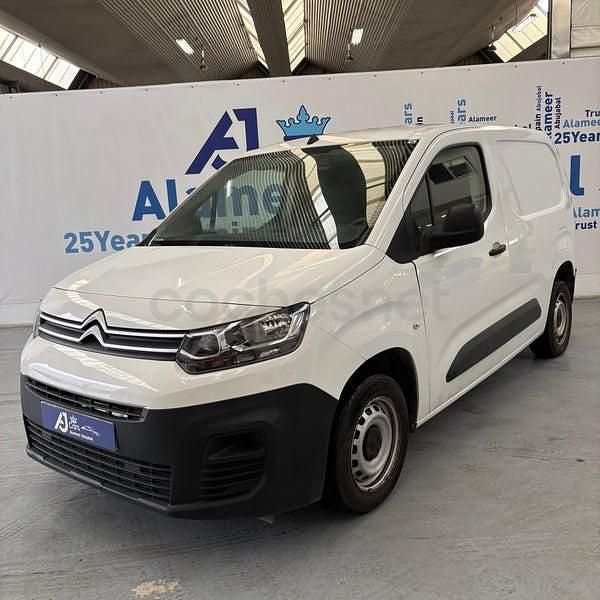Usado Citroën Berlingo Live 102 CV (75 kW) 2021 Blanco Monovolumen
