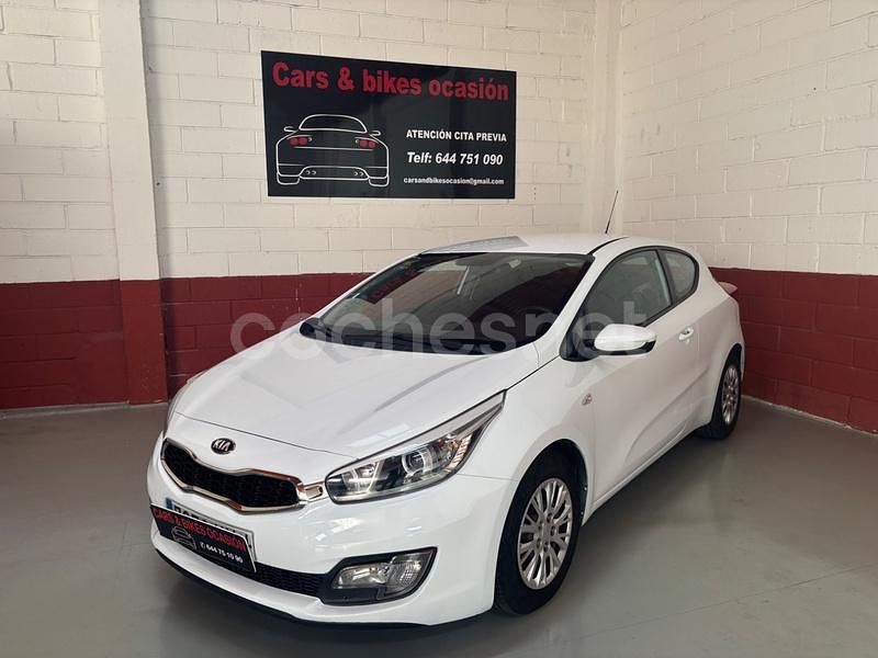Blanco Usado 2014 Kia Ceed Utilitario | 6990 € (Precio justo) - Imagen 1/4