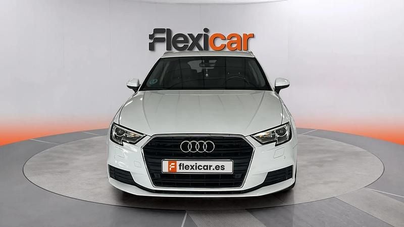 Usado Audi A3 Premium 150 CV (110 kW) 2018 Blanco Berlina