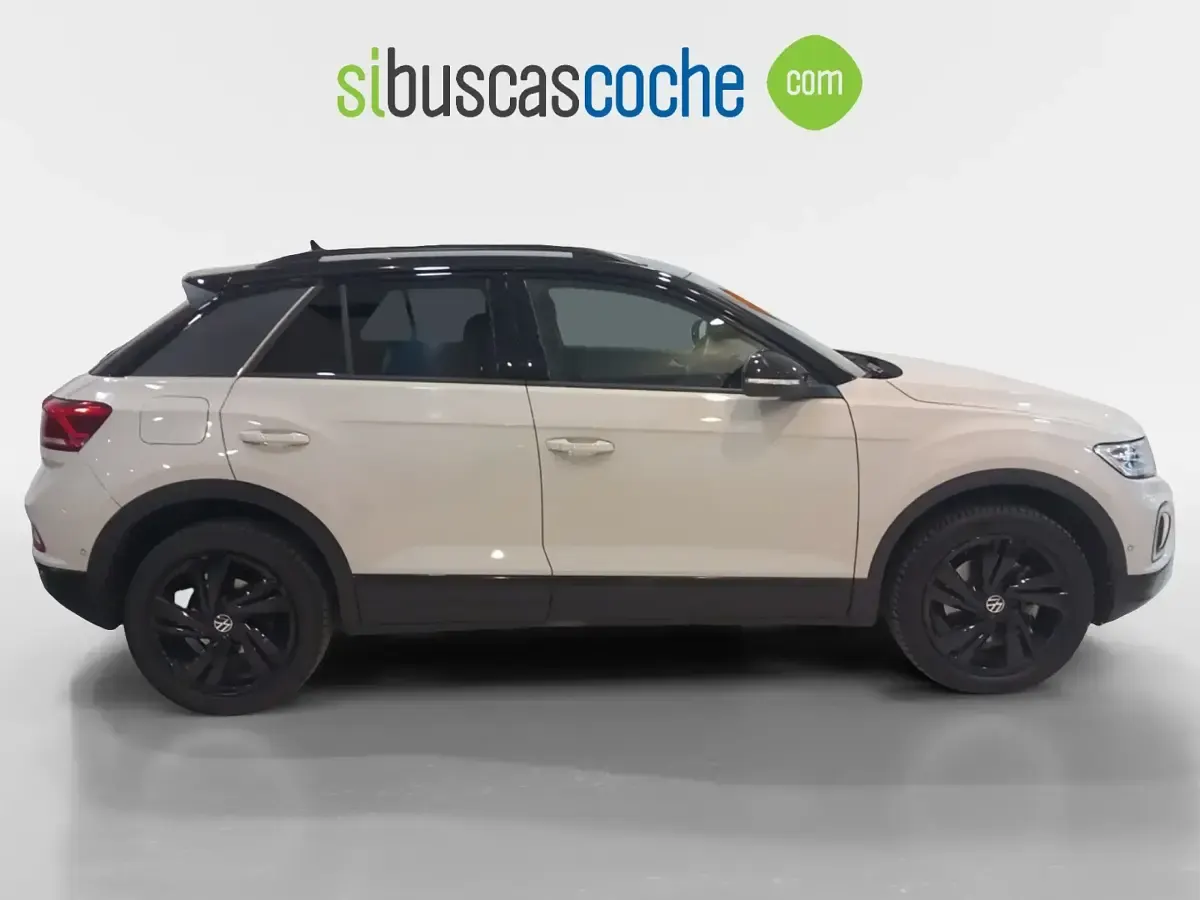 Usado VW T-Roc 150 CV (110 kW) 2025 Beige SUV