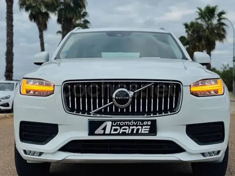 Usado Volvo XC90 Momentum 235 CV (172 kW) 2020 Blanco SUV