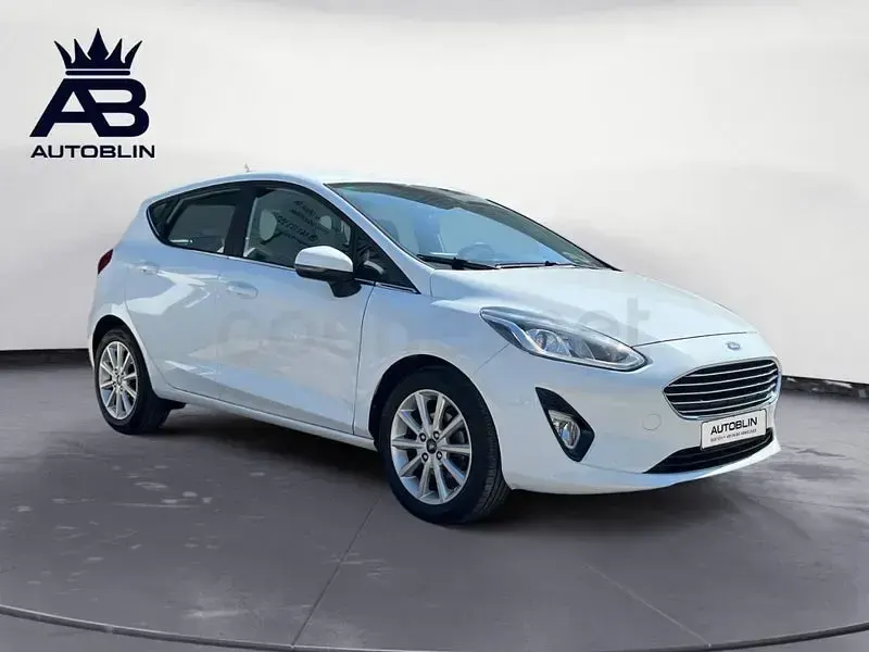 Usado Ford Fiesta Active 125 CV (91 kW) 2020 Blanco Utilitario