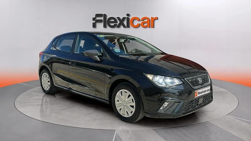 Usado Seat Ibiza Reference 95 CV (69 kW) 2020 Negro Utilitario