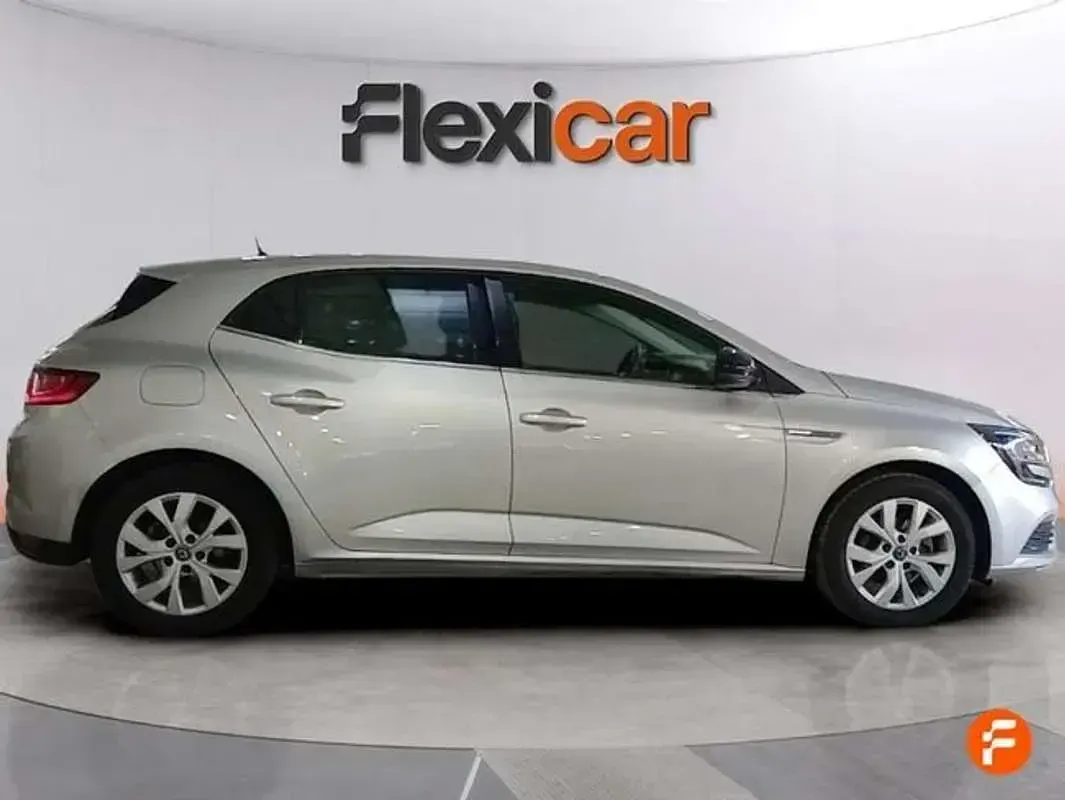 Usado Renault Mégane LIMITED 140 CV (102 kW) 2020 Gris Utilitario