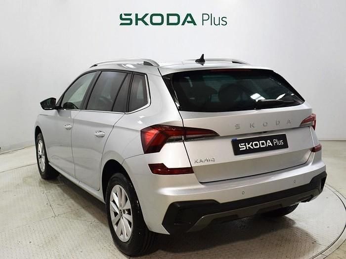 Gris plata Usado 2025 Skoda Kamiq Selection SUV | 19.900 € (Super precio) - Imagen 1/4