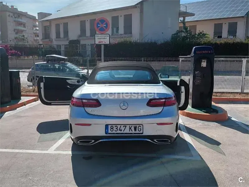 Usado Mercedes E220 194 CV (142 kW) 2019 Blanco Descapotable