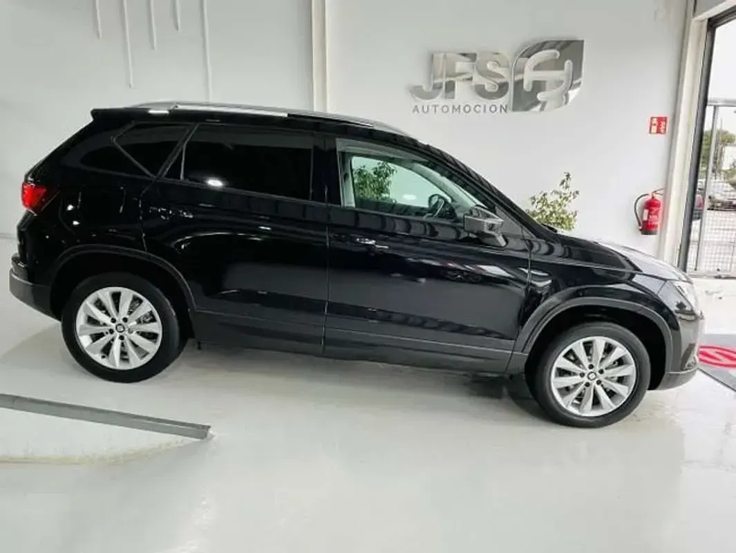 Usado Seat Ateca 116 CV (85 kW) 2018 Negro SUV