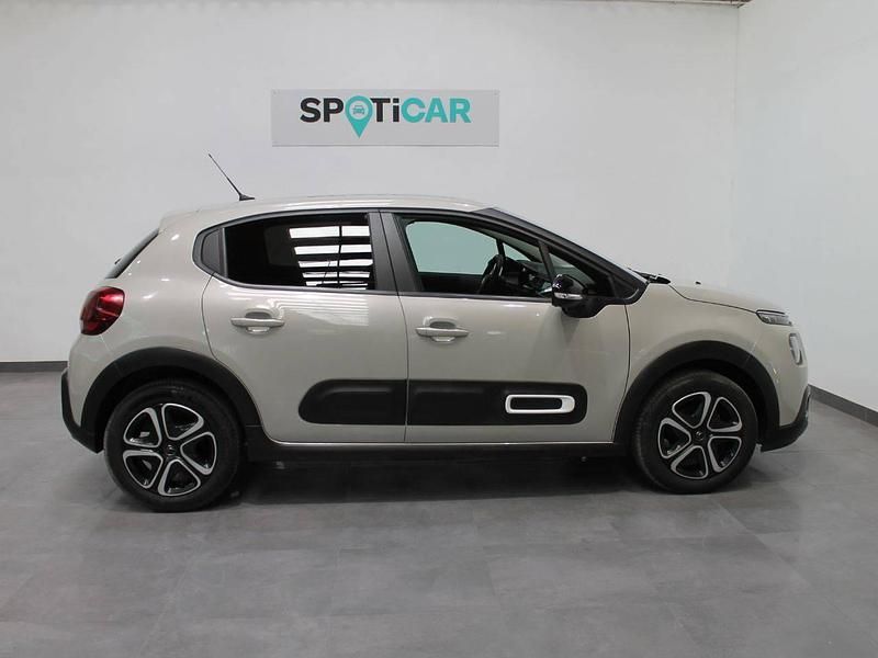 Usado Citroën C3 PureTech 83 CV (61 kW) 2024 Dorado