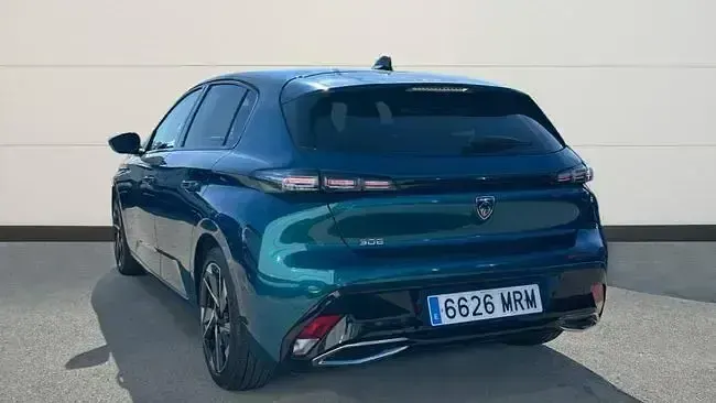 Usado Peugeot 308 Allure 130 CV (95 kW) 2024 Azul Berlina