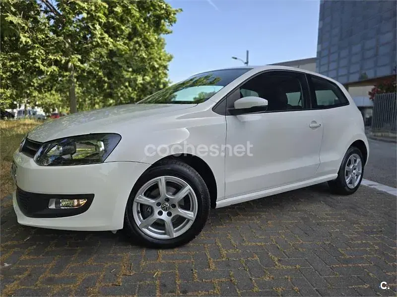Käytetty VW Polo Advance 90 HP (66 kW) 2012 Valkoinen Viistoperä
