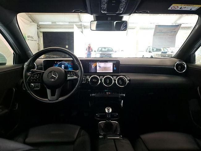 Usado Mercedes A180 Advantage 116 CV (85 kW) 2020 Blanco Berlina