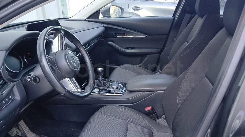 Usado Mazda CX-30 122 CV (89 kW) 2022 Gris / plata SUV