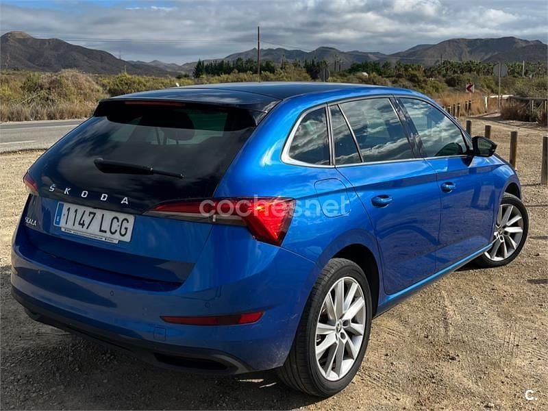 Usado Skoda Scala Style 150 CV (110 kW) 2019 Azul Utilitario