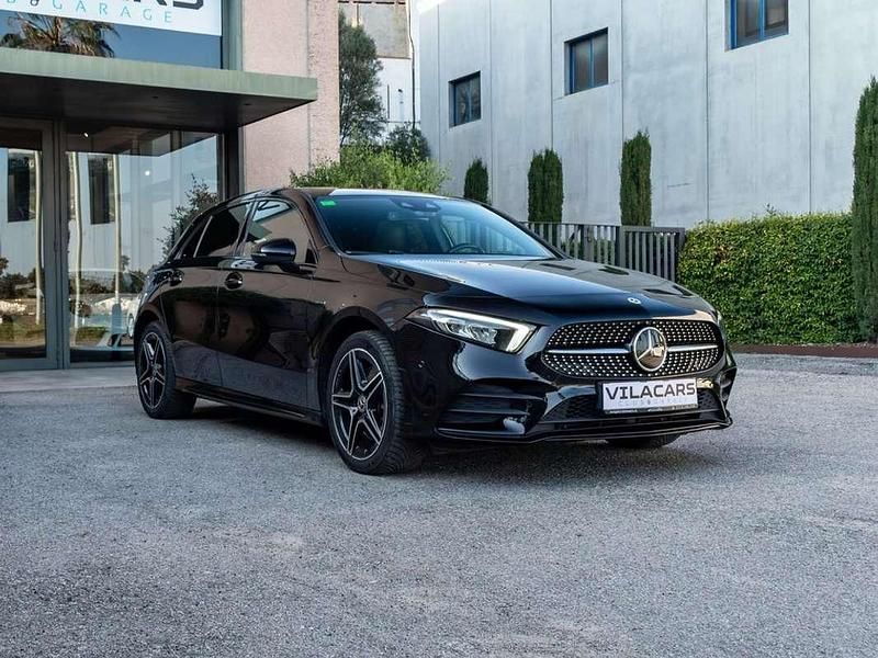 Usado Mercedes A250 218 CV (160 kW) 2021 Negro Utilitario