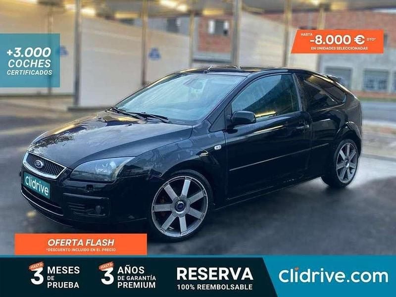 Usado Ford Focus Trend 116 CV (85 kW) 2006 Negro Utilitario