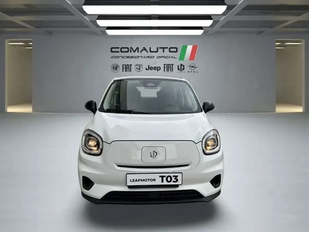 Nuevo Leapmotor T03 69 kW (95 CV) 2026 Blanco Utilitario