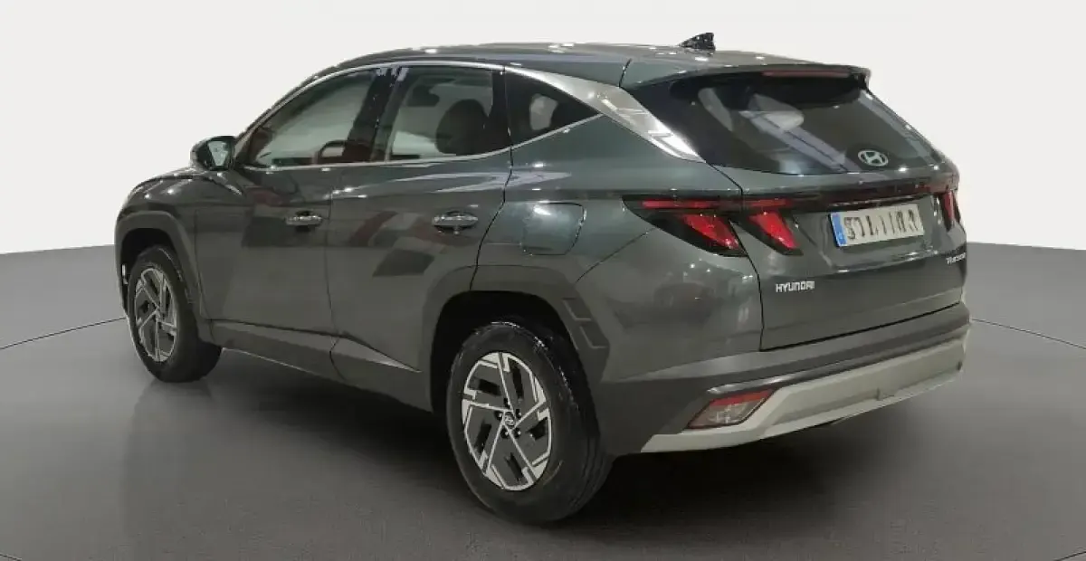 Nuevo Hyundai Tucson Blackline 239 CV (175 kW) 2026 Verde SUV