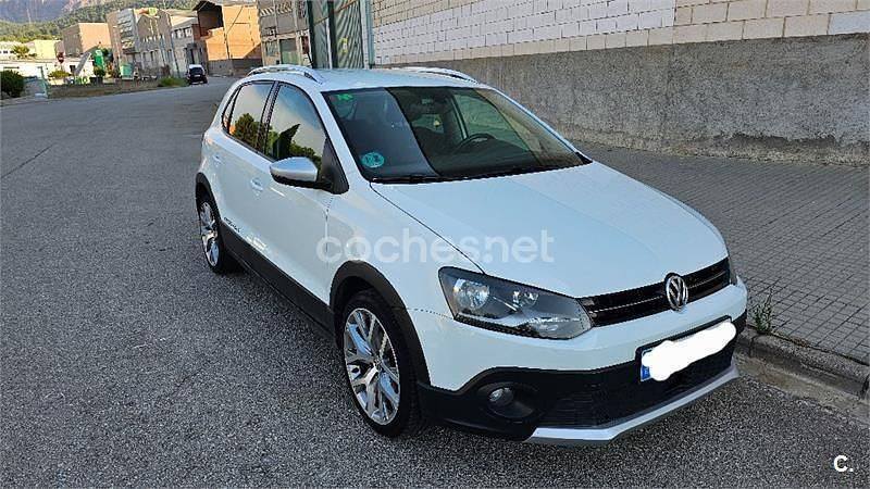 Blanco Usado 2015 VW Polo Cross Utilitario | 11.000 € - Imagen 1/4