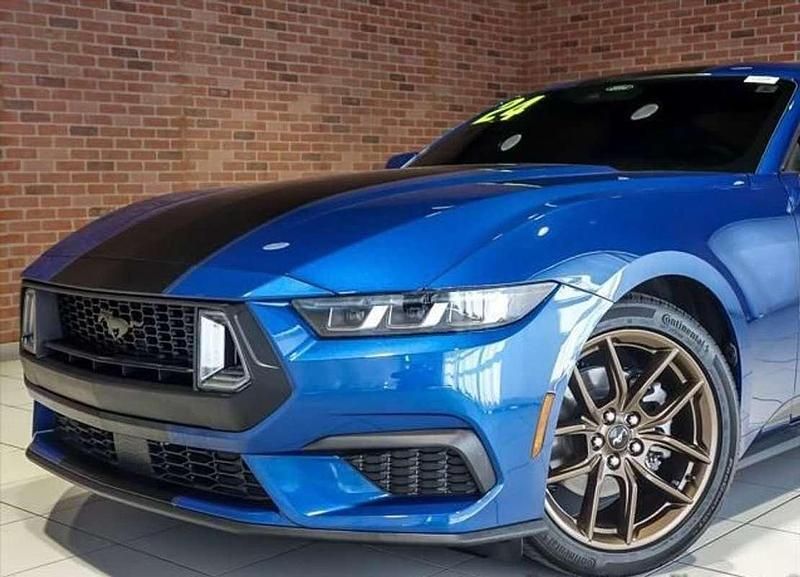 Usado Ford Mustang Premium 314 CV (230 kW) 2024 Azul Coupe