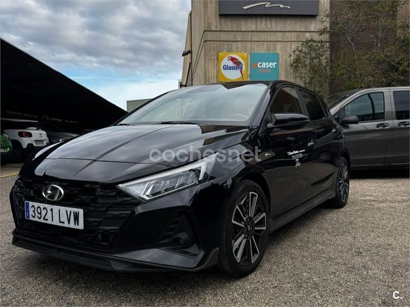 Negro Usado 2022 Hyundai i20 N Line Berlina | 16.000 € (Buen precio) - Imagen 1/4