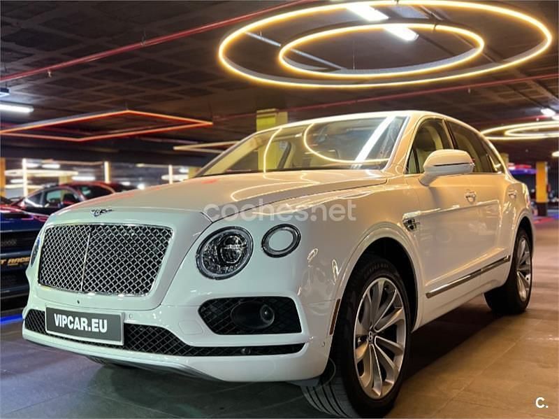 Blanco Usado 2018 Bentley Bentayga SUV | 114.999 € - Imagen 1/4
