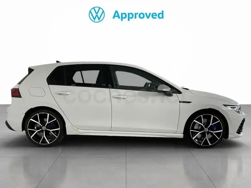 Usado VW Golf VIII R 320 CV (235 kW) 2024 Blanco Berlina