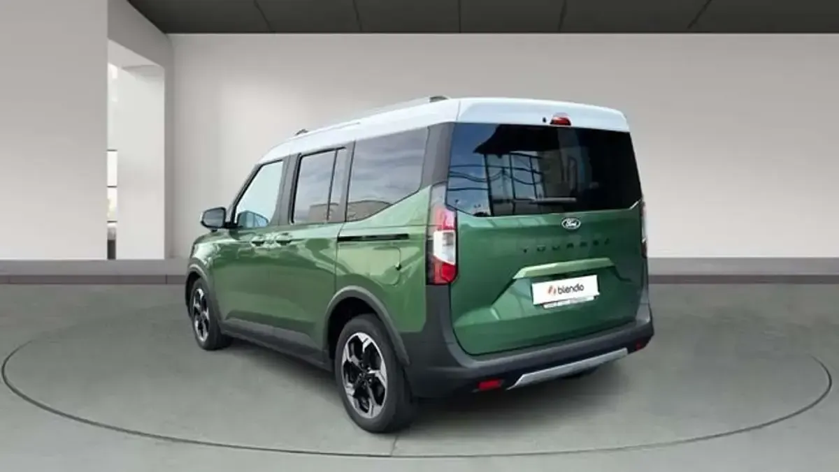 Brugt Ford Tourneo Active 125 HK (91 kW) 2024 Grøn Van