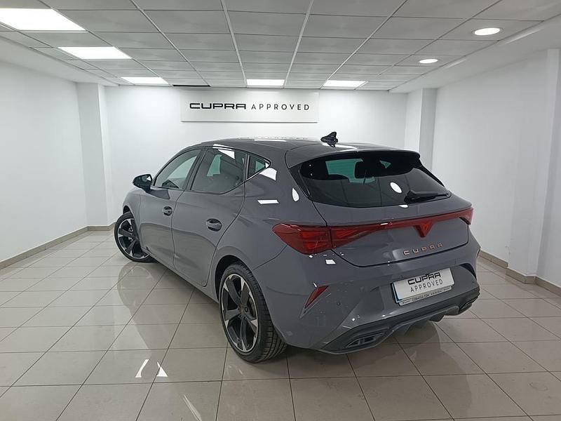 Nuevo Cupra Leon 150 CV (110 kW) 2025 Gris Berlina