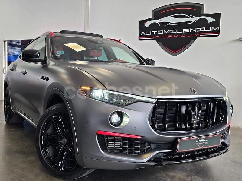 Gris / plata Usado 2019 Maserati Levante SUV | 53.900 € (Precio justo) - Imagen 1/4
