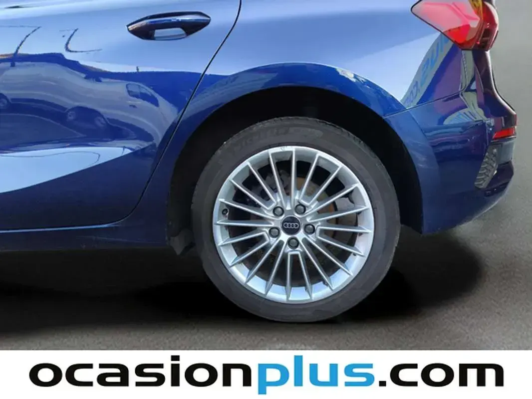 Usado Audi A3 Sportback Advanced 116 CV (85 kW) 2023 Azul Utilitario