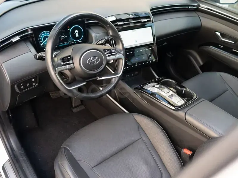 Usado Hyundai Tucson Style 230 CV (169 kW) 2021 Blanco SUV