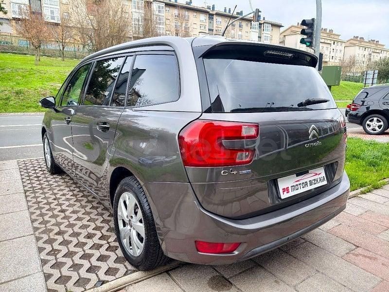 Usado Citroën Grand C4 Picasso Feel 120 CV (88 kW) 2016 Gris / plata Monovolumen