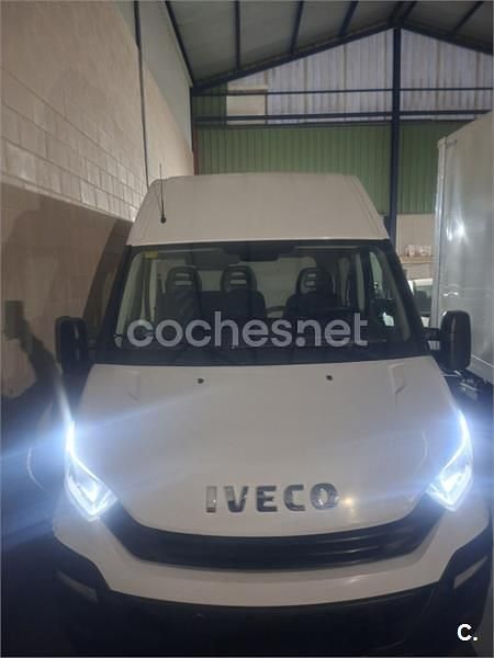 Usado Iveco Daily 96 CV (70 kW) 2012 Blanco Pickup/Camioneta