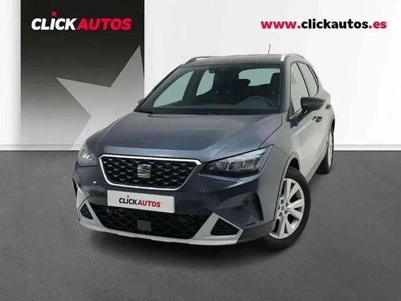 Usado Seat Arona 116 CV (85 kW) 2025 Gris SUV