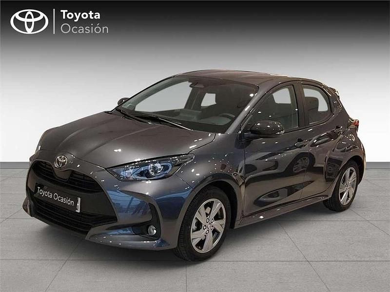 Usado 2025 Toyota Yaris Hybrid Active Monovolumen | 23.995 € (Precio justo) - Imagen 1/4