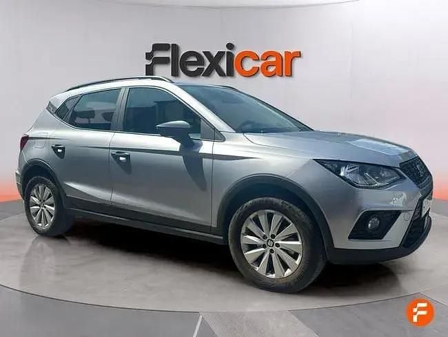 Usado Seat Arona Reference 95 HP (69 kW) 2021 Cinzento SUV