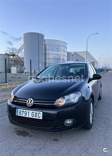 Negro Usado 2010 VW Golf VI Berlina | 5990 € (Super precio) - Imagen 1/4