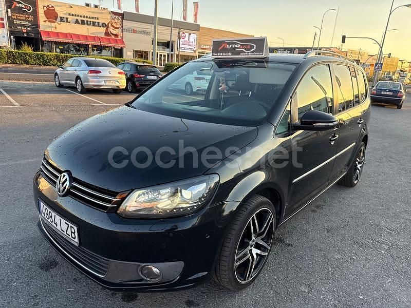 Negro Usado 2015 VW Touran Advance Monovolumen | 9900 € (Buen precio) - Imagen 1/4