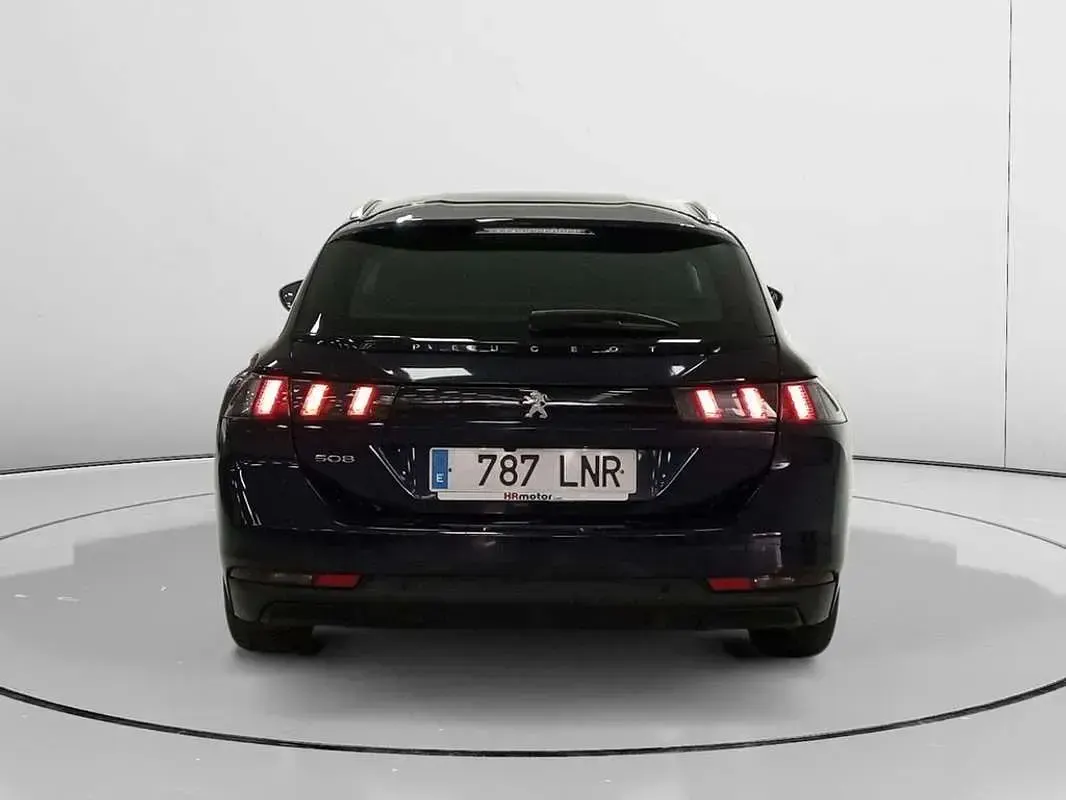 Usado Peugeot 508 SW Active 131 CV (96 kW) 2021 Azul Familiar