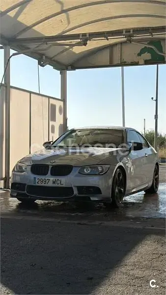 Usado BMW 330 Comfort Edition 245 CV (180 kW) 2011 Gris / plata Coupe