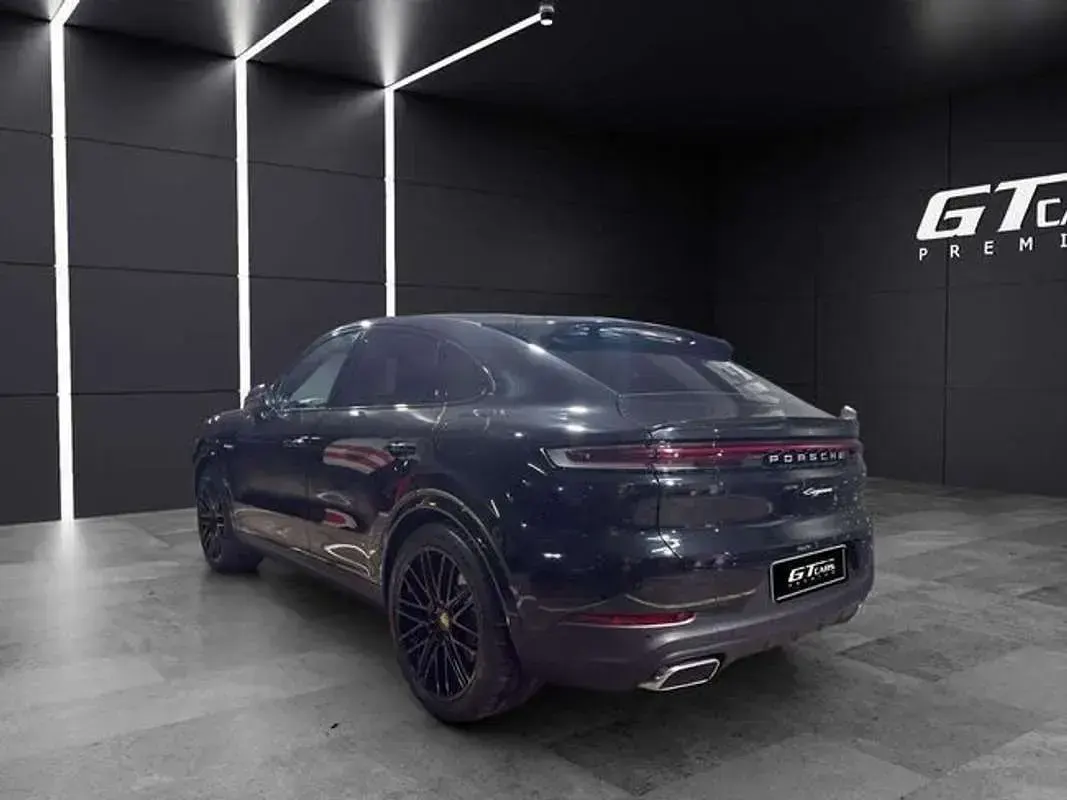 Usado Porsche Cayenne 470 CV (345 kW) 2024 Negro SUV