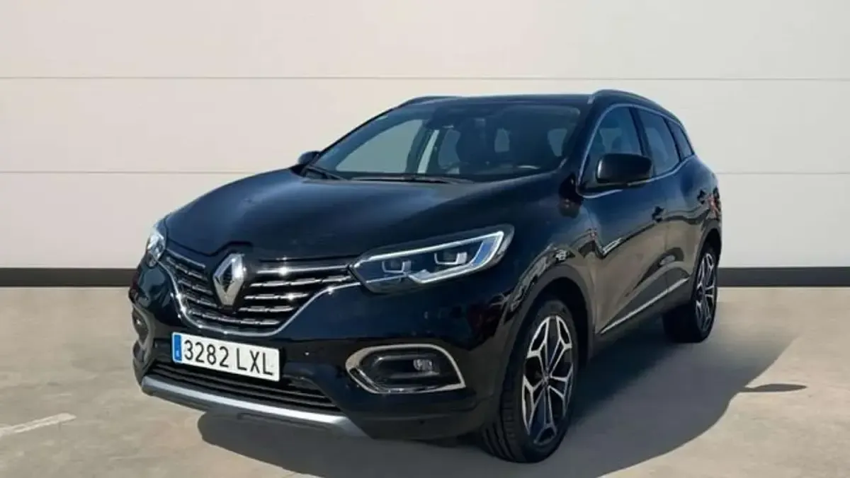 Usado Renault Kadjar Zen 140 CV (102 kW) 2022 Negro SUV
