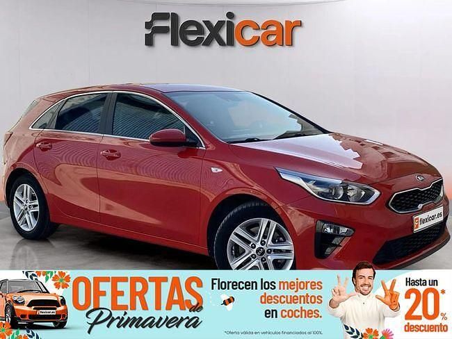Usado Kia Ceed 140 CV (102 kW) 2019 Rojo Utilitario