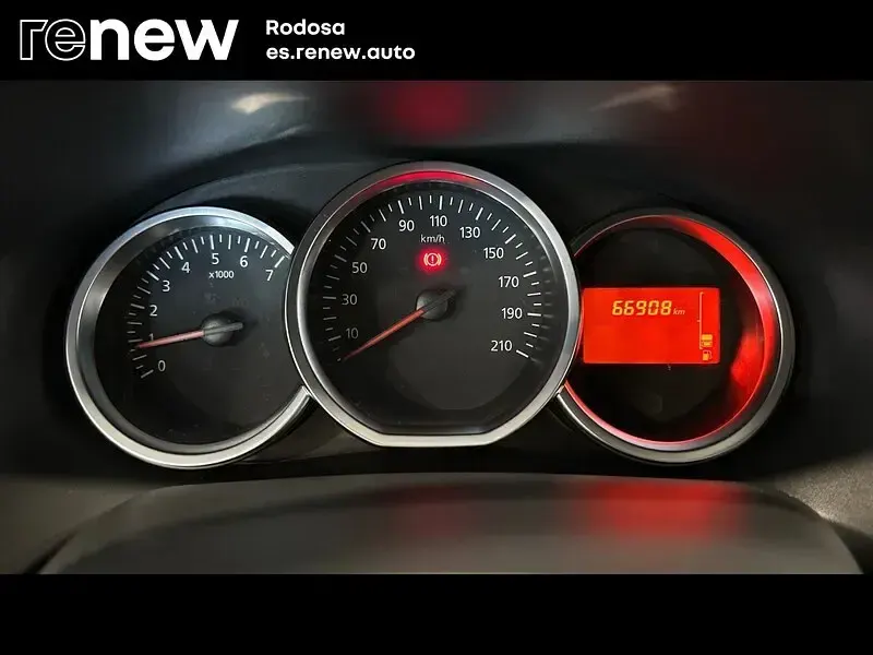 Usado Dacia Sandero 95 CV (69 kW) 2019 Blanco Berlina